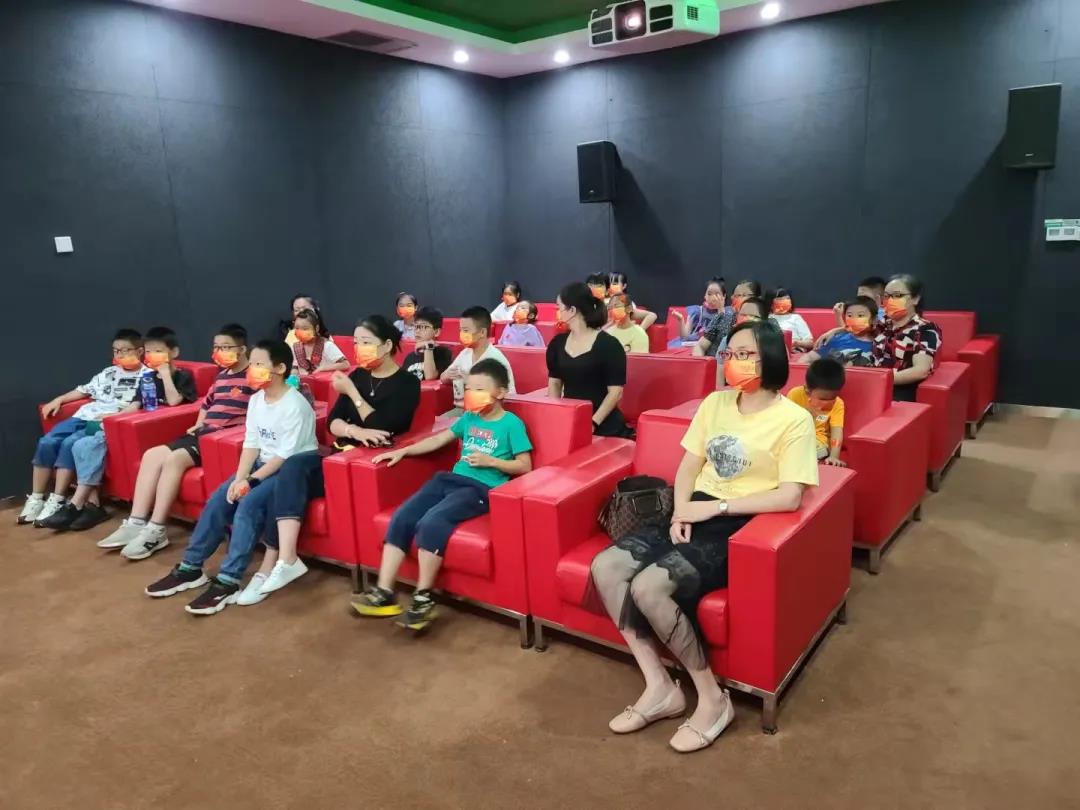 2.jpg 图片